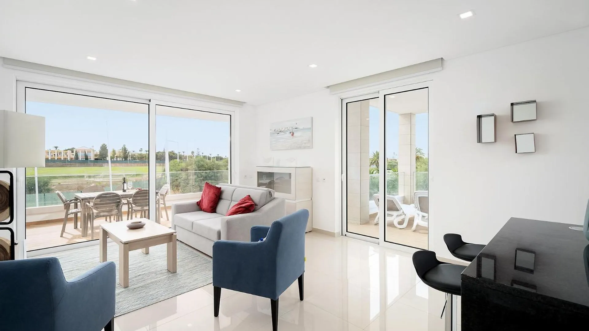 Lagos Design Apartment 3 With Pool By Homing 0*,  Portugal